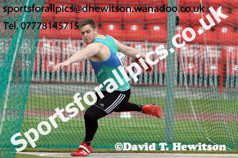Senior mens discus, North Eastern Track and Field Champs, Gateshead Stadium. Photo: David T. Hewitson/Sports for All Pics